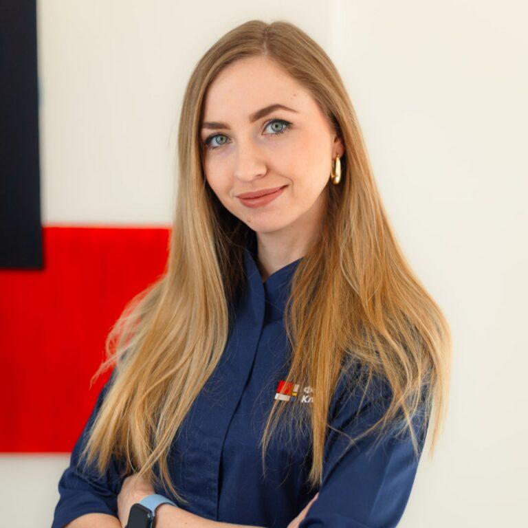 Вороніна Карина Ігорівна, гінеколог Файної Клініки
