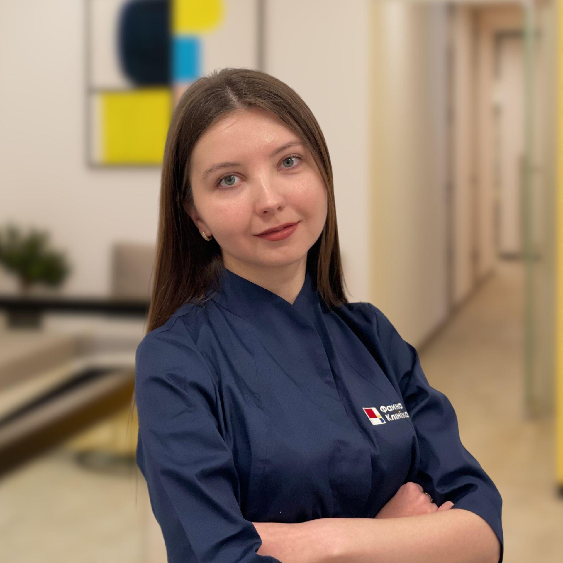 Отоларинголог Седашова Марія Олександрівна у холі Файної Клініки