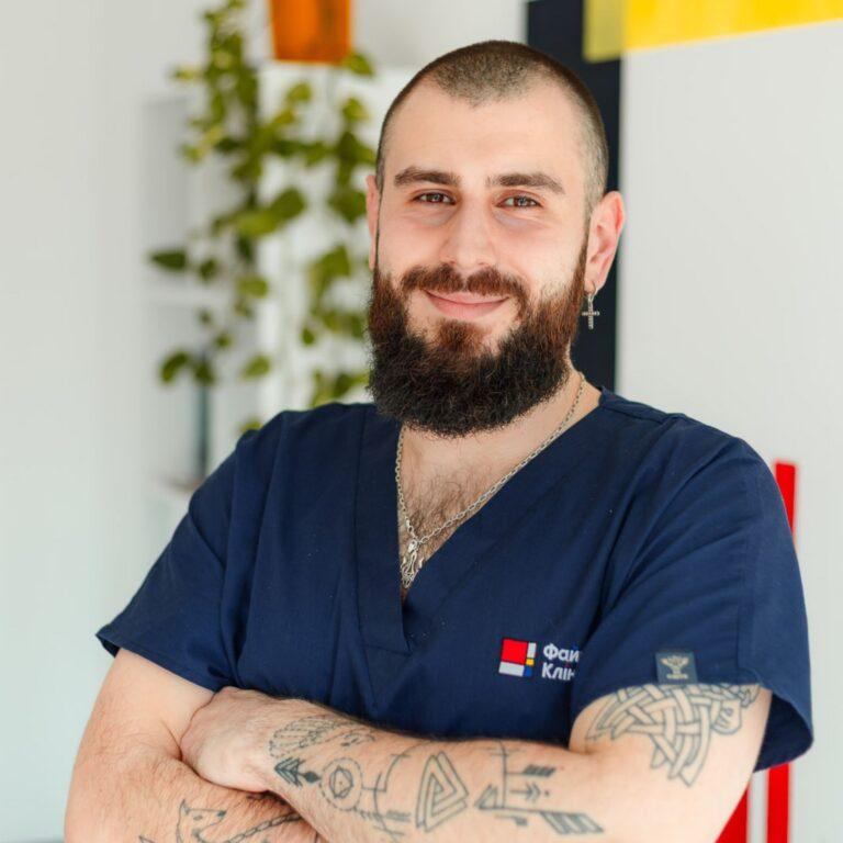 Курмін Валентин Андрійович, масажист Файної Клініки